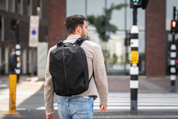 XD Design business,gym backpack 16–24L,USB port