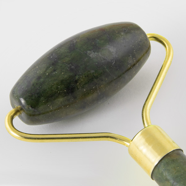 ROULEAU FACIAL EN JADE