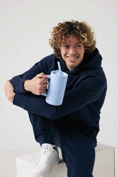 Hrnček Cube 800 ml z recykl. ocele s certifikáciou RCS - Svetlo Modrá