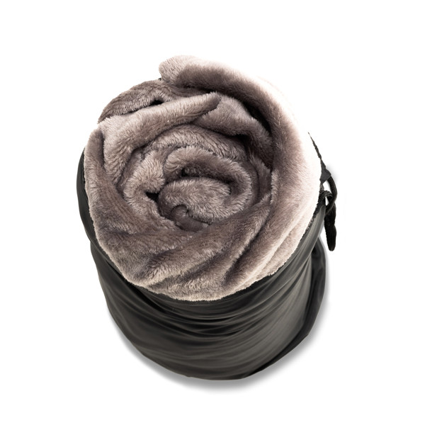 Eddie blanket in pouch