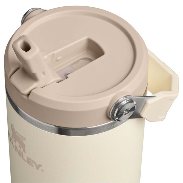 Stanley IceFlow™ 2.0 890 ml insulated stainless steel tumbler with flip straw - Cream