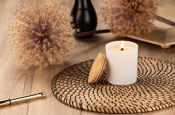Soybean wax candle 220g - Library - VERA YOUNG