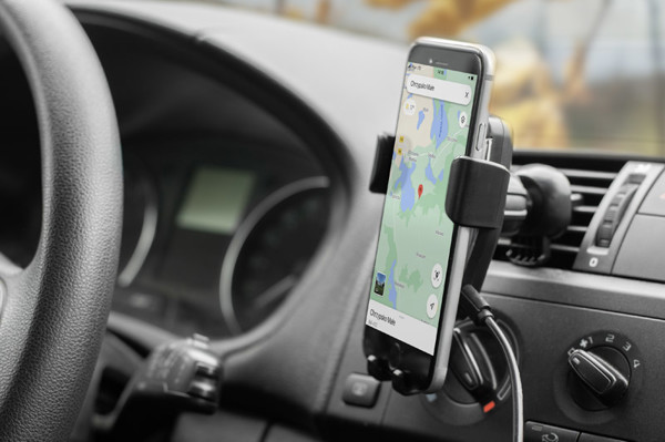 Autotelefonhalterung  mit wireless Ladegerät GARI- zweite Wahl