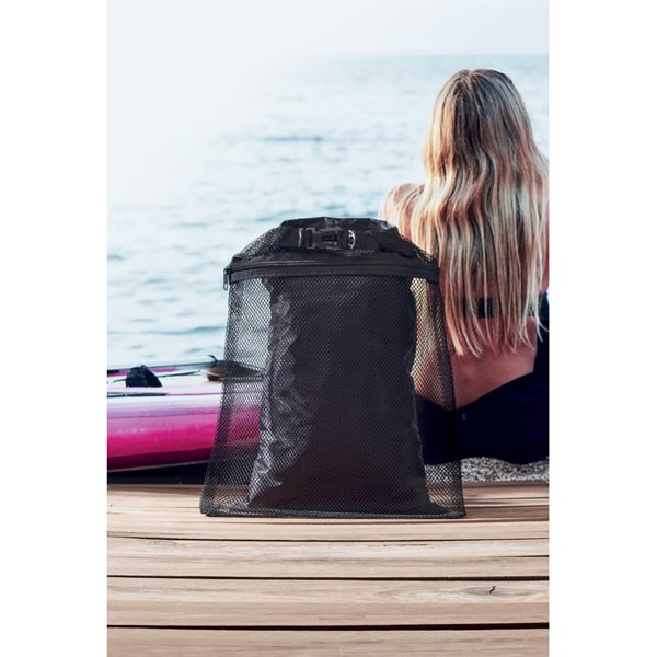 Saco impermeável 6L com alça Scuba Mesh - Preto