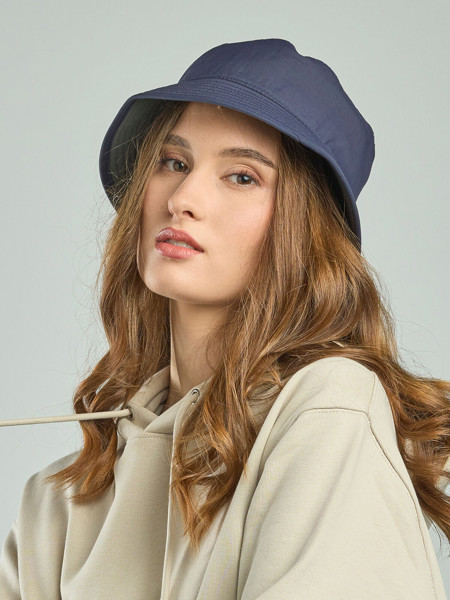 Ghibli - Dark Grey Black