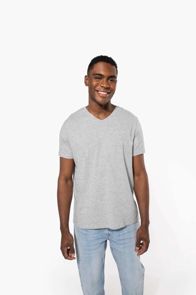 Men's Short-Sleeved V-Neck T-Shirt - White / 2XL
