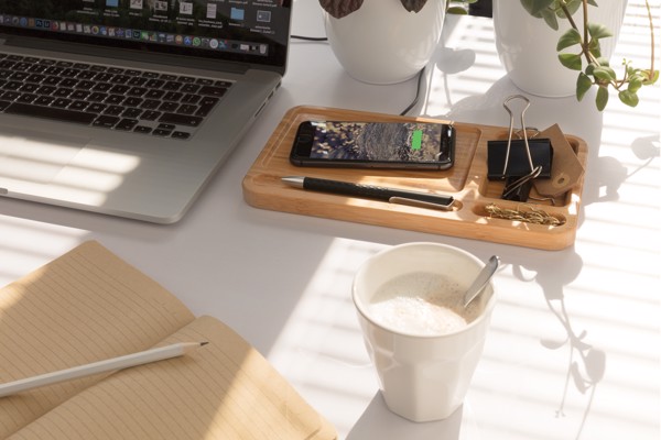 XD - Bamboo desk organiser 5W wireless charger