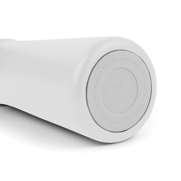 Vinga Erie vacuum bottle 450 ml,recycled steel - White