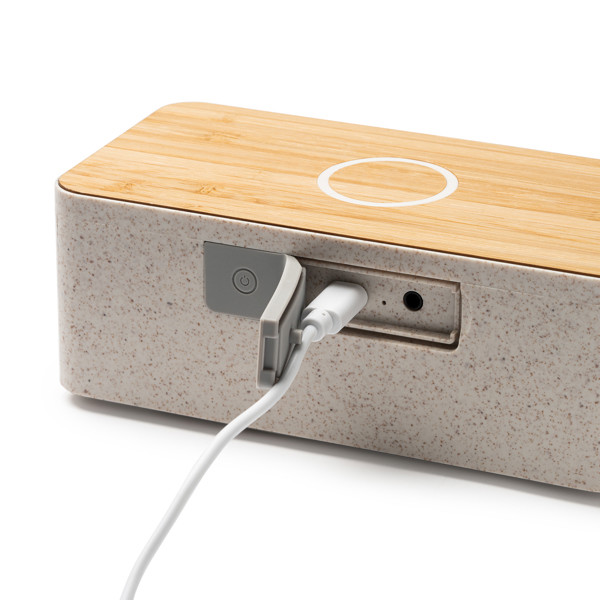Altavoz inalámbrico personalizado de fibra de trigo y bambú 5W con carga inalámbrica 10W