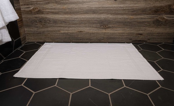 Olima Hotel Quality Bath Mat - White