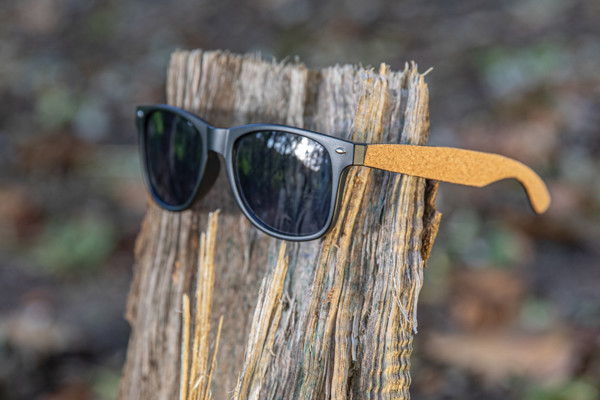 XD - GRS recycled PC plastic sunglasses with cork