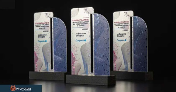 Trophies & Plakets - custom made