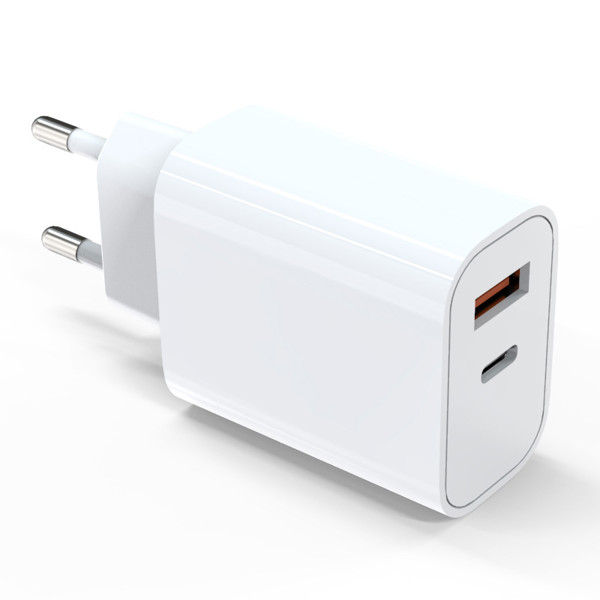 USB charger with fast charging function - WHITE