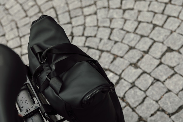 VINGA Baltimore bike bag - Black