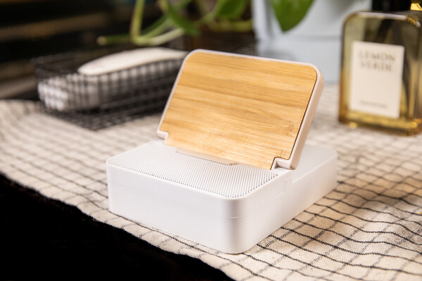 Rabs Wireless Charger Speaker Hobofi