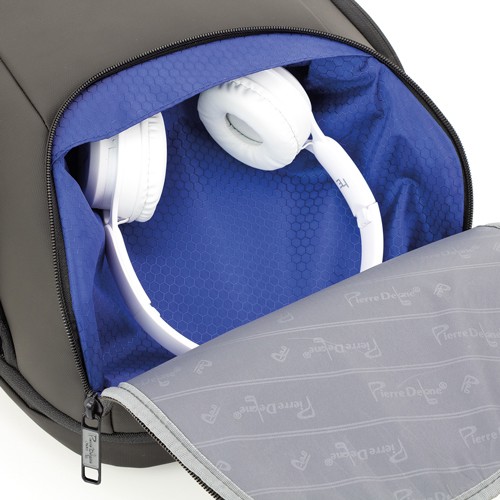 MOCHILA SEMI-RIGIDA "HOFMAN"