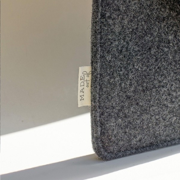 Recycled Felt Laptop Sleeve 15/16" - Black