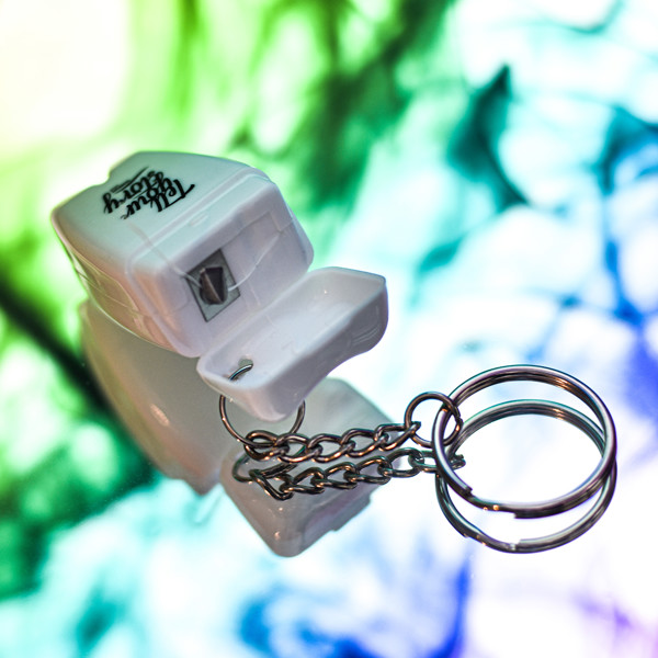 Toothy keychain with dental floss