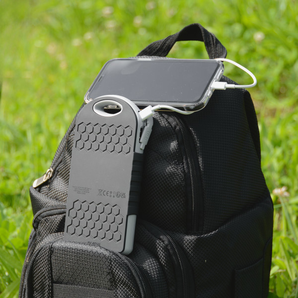 REIYU - BATTERIE DE SECOURS SOLAIRE RENFORCÉE ANTI-CHOCS 10 000 MAH