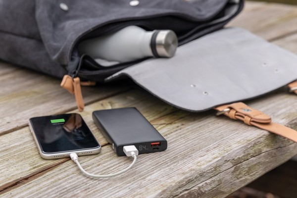 Hliníková 18W PD powerbanka 10 000 mAh - Černá