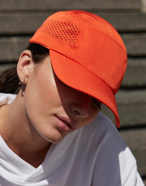 Technical Running Cap - White / ONE SIZE