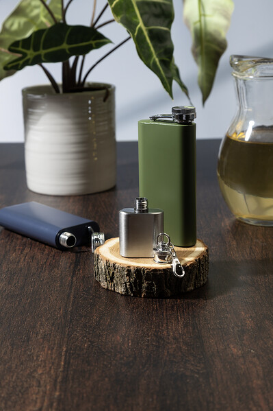 Rss Hip Flask Keyring Bering