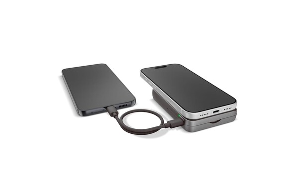 Fresh 'n Rebel Batterie externe sans fil 10000 mAh compatible MagSafe - Gris foncé
