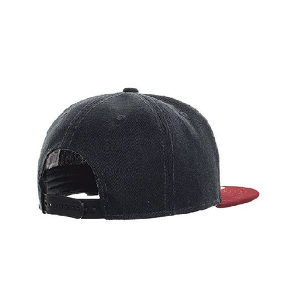 Snap Back - Preto E Vermelho