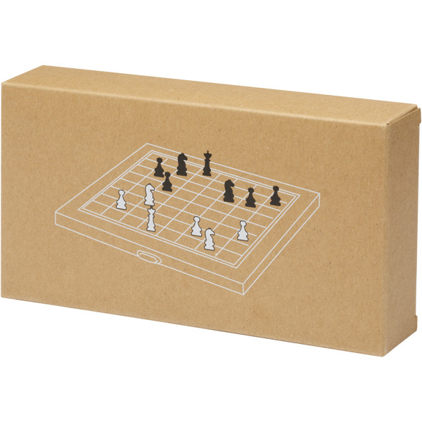 King wooden chess set