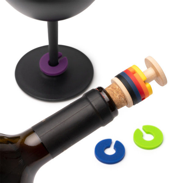 Tapón de botella personalizado de corcho y bambú con aros identificadores de silicona