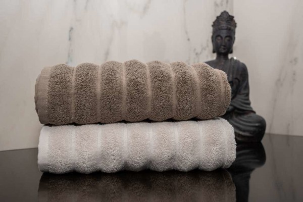 Olima Premium Towel - White / 70X140