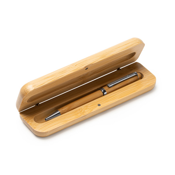 Personalised bamboo pen with magnetic closure gift box