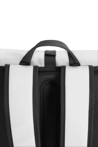 Voděodolný batoh Urban s klopou - Off White / Černá