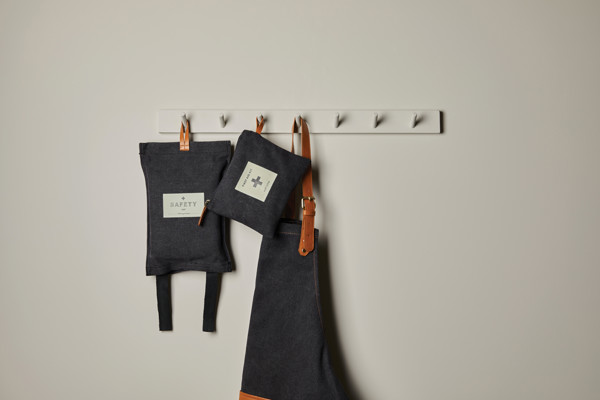 Vinga Asado apron, stonewashed canvas 500 gsm - Black