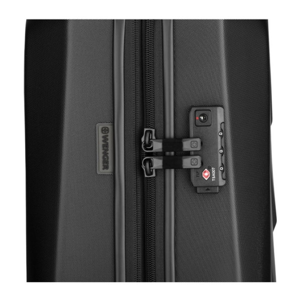 Prymo carry-on hardside case