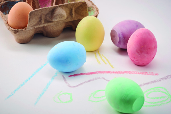 6 chalk eggs in box Tamago