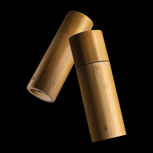 Ukiyo bamboo salt and pepper mill set