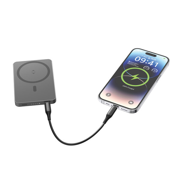 Bezdrátová magnetická powerbanka Urban Vitamin Marin 5000mAh - Černá