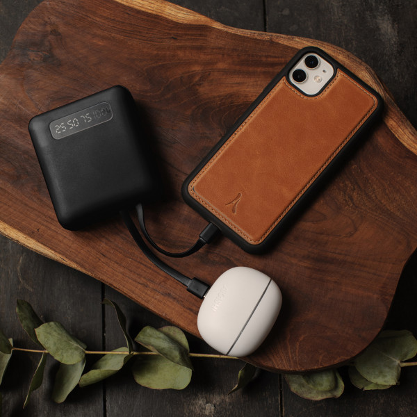 HEIHO - BATTERIE DE SECOURS AVEC 4 CABLES - 10 000 MAH NOIRE