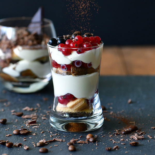 Kozarec peščene ure, višina 119 mm, premer 73 mm