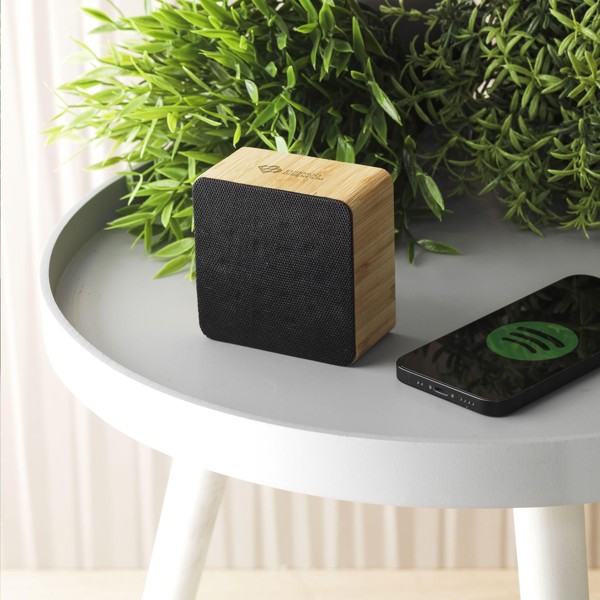 Sonido 5W Bamboo Wireless Speaker