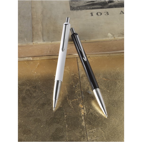 Parker Vector ballpoint pen - Solid Black / Silver