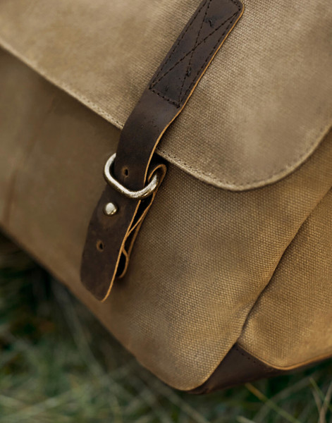 Heritage Waxed Canvas Messenger - Olive Green / ONE SIZE