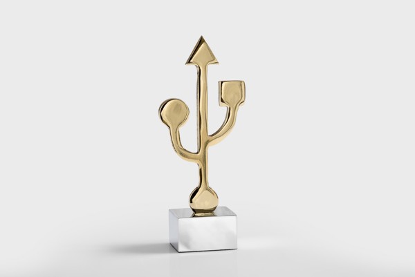 USB ΔΕΝΤΡΟ ΣΕ ΒΑΣΗ ΑΛΟΥΜΙΝΙΟΥ – 221SH74Μ