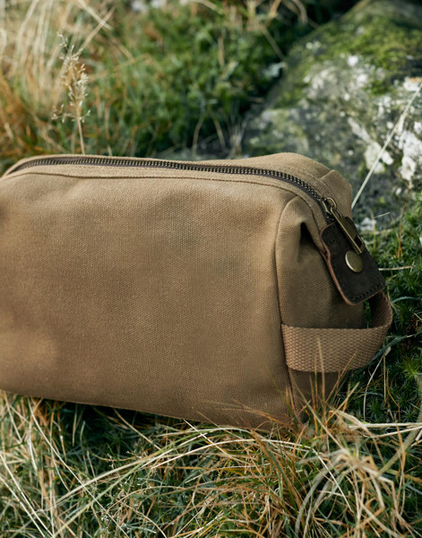 Heritage Waxed Canvas Wash Bag - Black / ONE SIZE