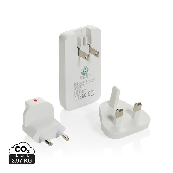 Fluxo RCS 65W flat GAN charger with universal connectors