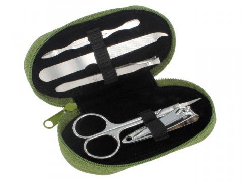 TROUSSE MANUCURE EN PVC