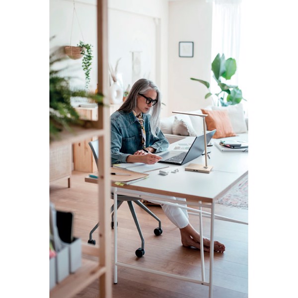 Lampe et chargeur de bureau Neat Light