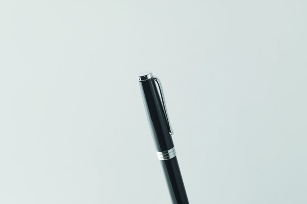 Twist ball pen in box Lyon