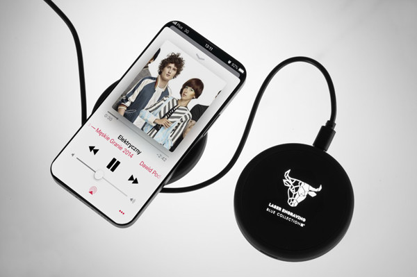 Wireless charger LUMEE 10W - white